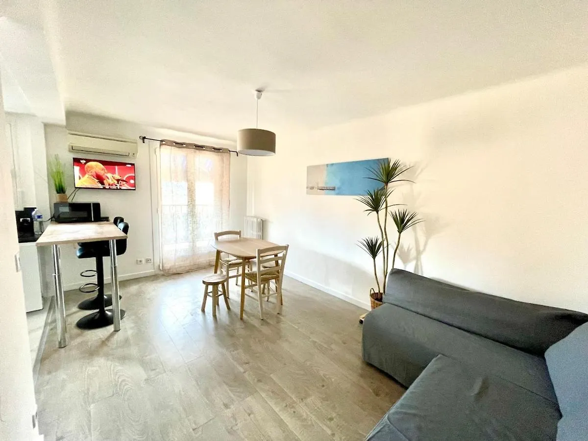 瓦洛里Le Coeur De Golfe Juan - Aircon - 9 Min To Sea公寓 瓦洛里